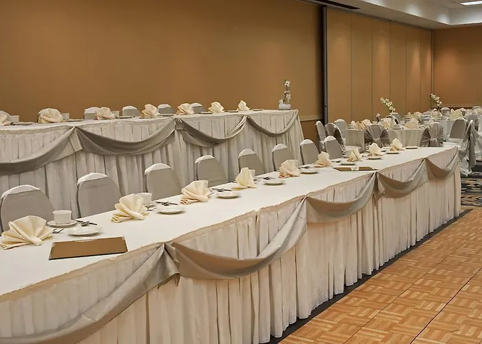Hotel Grand Royal O'hare Chicago 3*